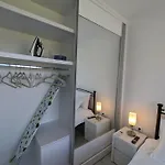 Elite יאליסוס